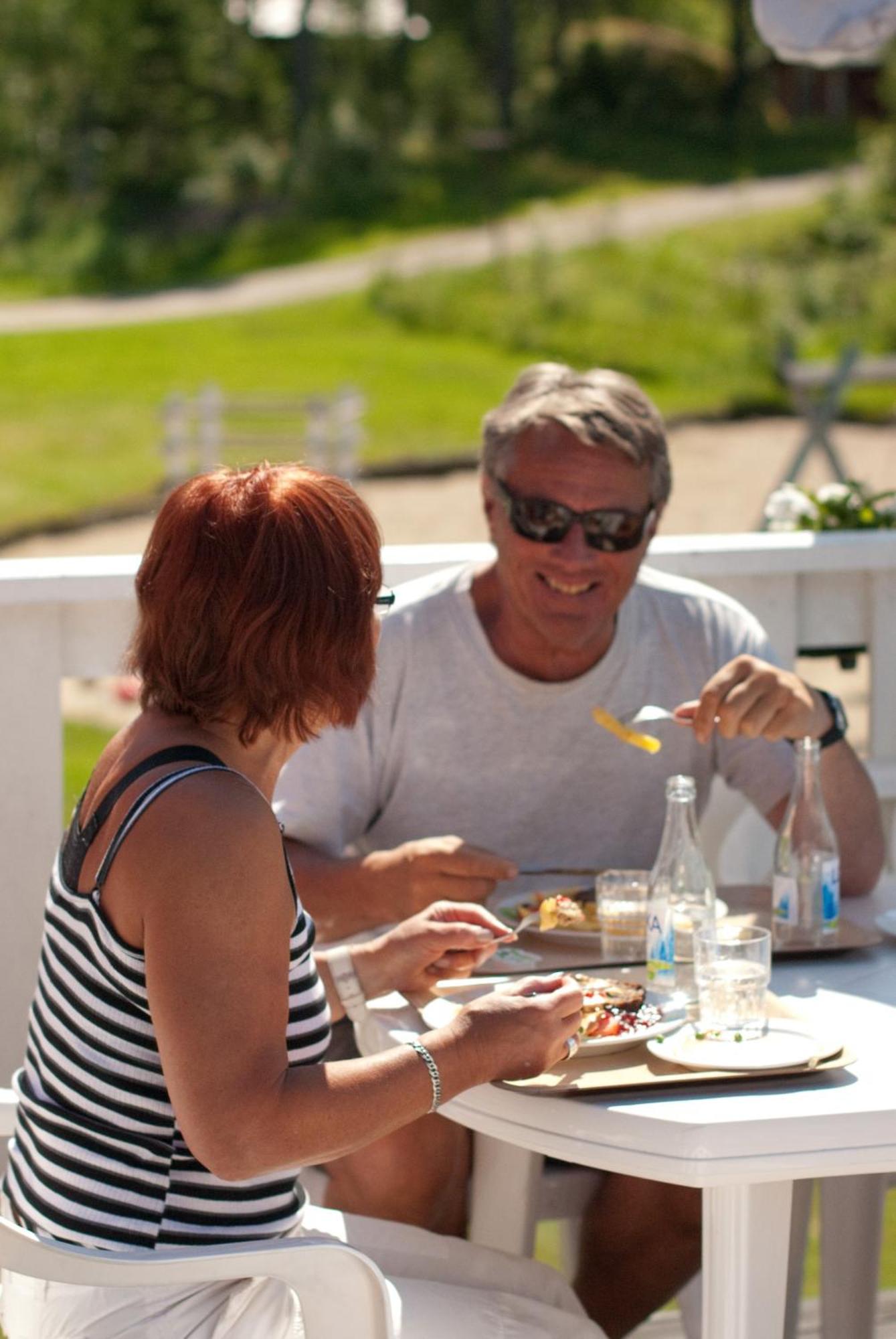 Lufta Camping & Restaurang Онесет Экстерьер фото